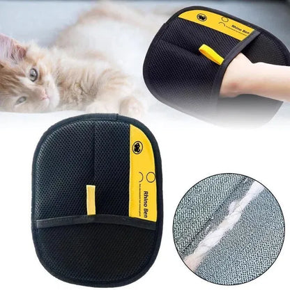 Pet Hair Removal Glove for Dogs & Cats (Fur Remover Mitt) | Washable & Reusable Electrostatic Hair Catcher for Clothes, Car, Carpet, Bed & Furniture | Removes Loose Hair (23.5 x 17.5cm)